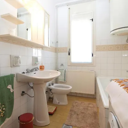 Apartment Leni *